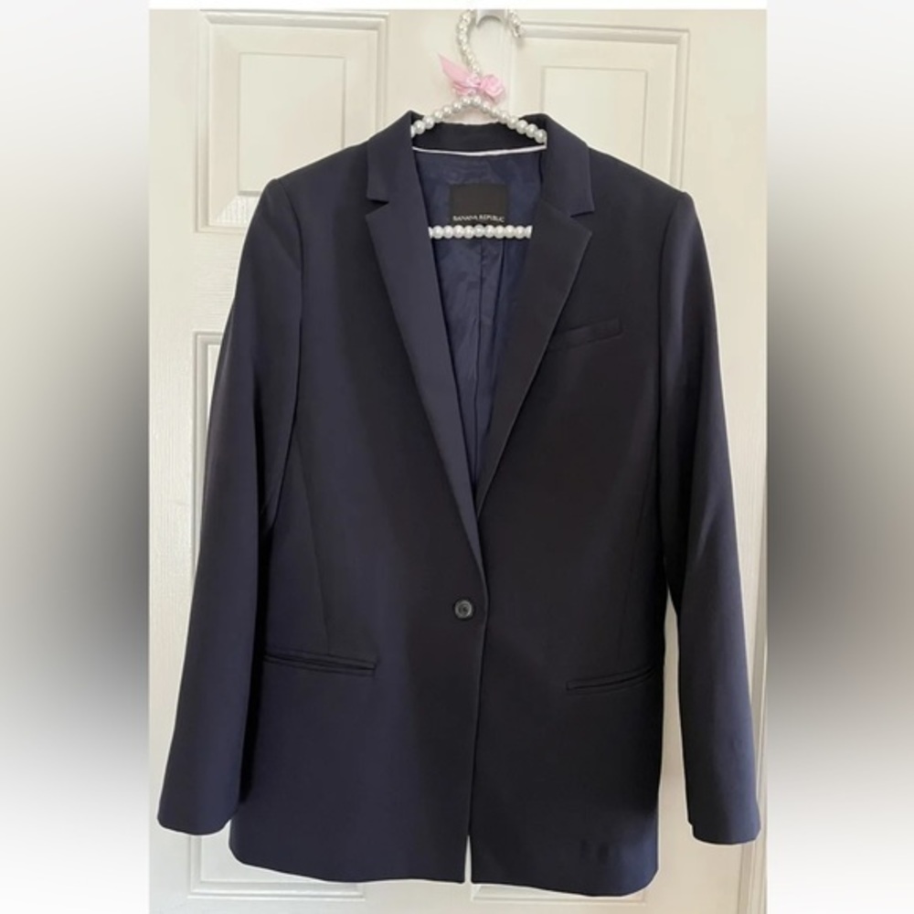 Banana Republic Black Single Button 3 Pocket Lined  Blazer Jacket